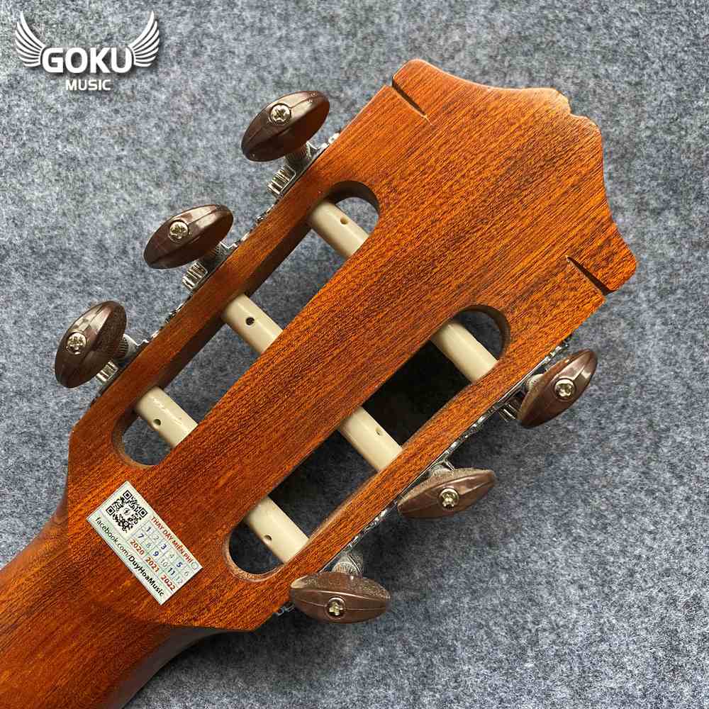 33 12 Dan Guitar Classic Goku F4Nc Go 2A nhap khau thich hop choi lau dai Shop Dan Goku Music