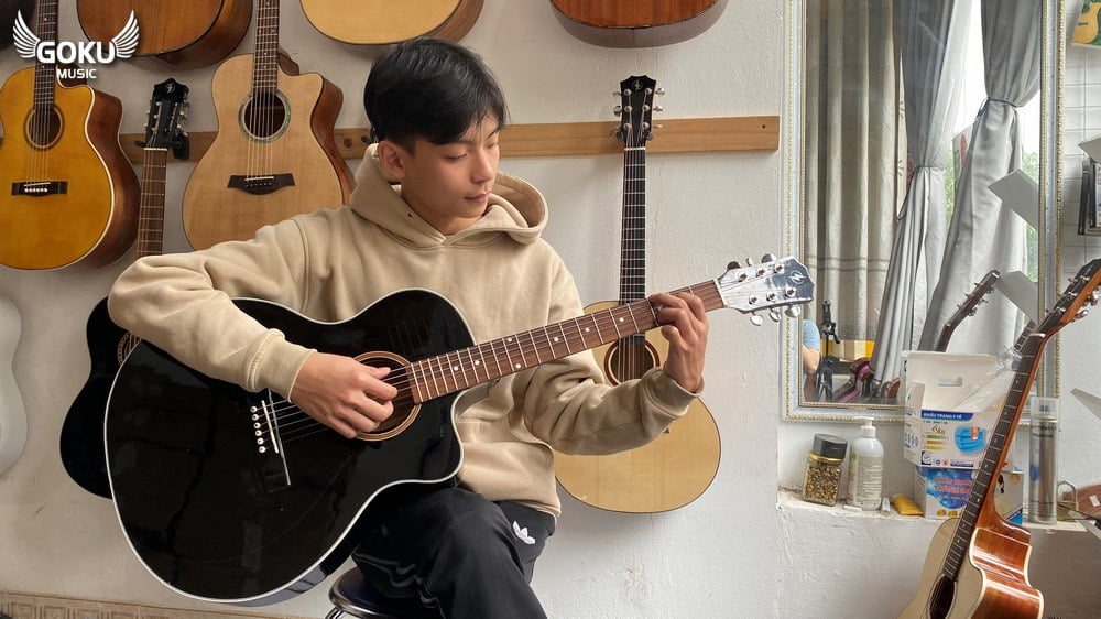 model 07 01 Dan Guitar Acoustic Goku F13AcB mau den Shop Dan Goku Music