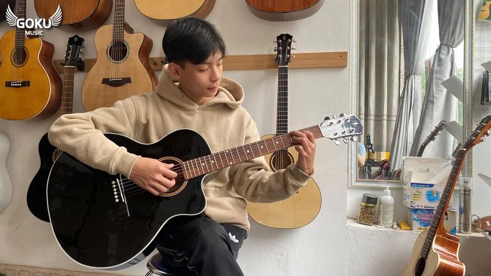 model 07 01 Dan Guitar Acoustic Goku F13AcB mau den Shop Dan Goku Music