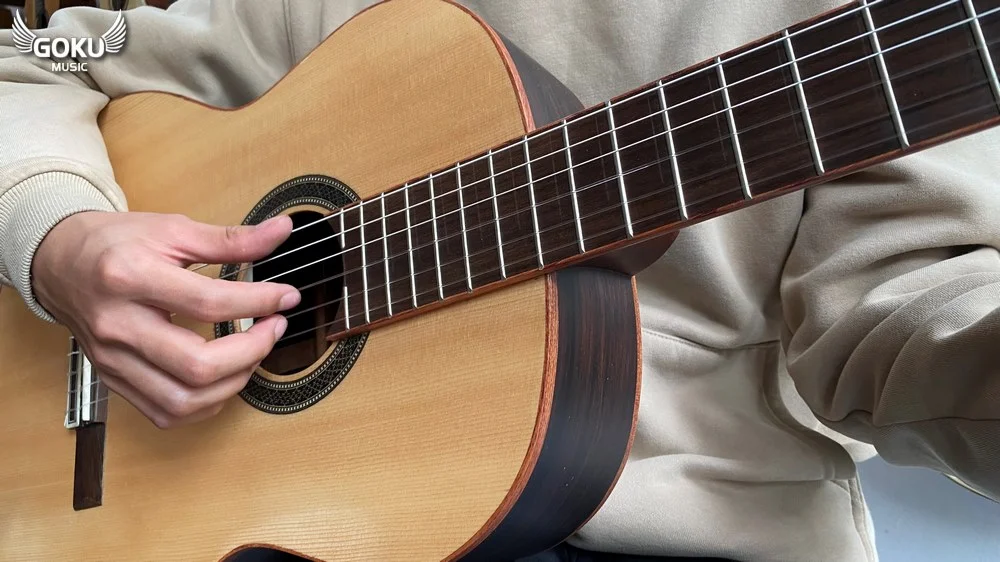 model 28 03 Dan Guitar Classic Goku F6Nm Go 3A thich hop choi lau dai Shop Dan Goku Music