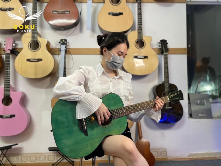 Địa điểm học guitar Cầu Giấy Hà Nội uy tín #2 – Goku Music