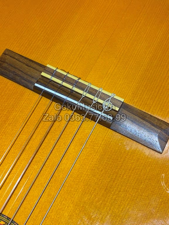 Thay Dây Đàn Guitar Hà Nội Lấy Ngay - Shop Đàn Goku Music 1 Thay dây đàn guitar Hà Nội - Đàn classic