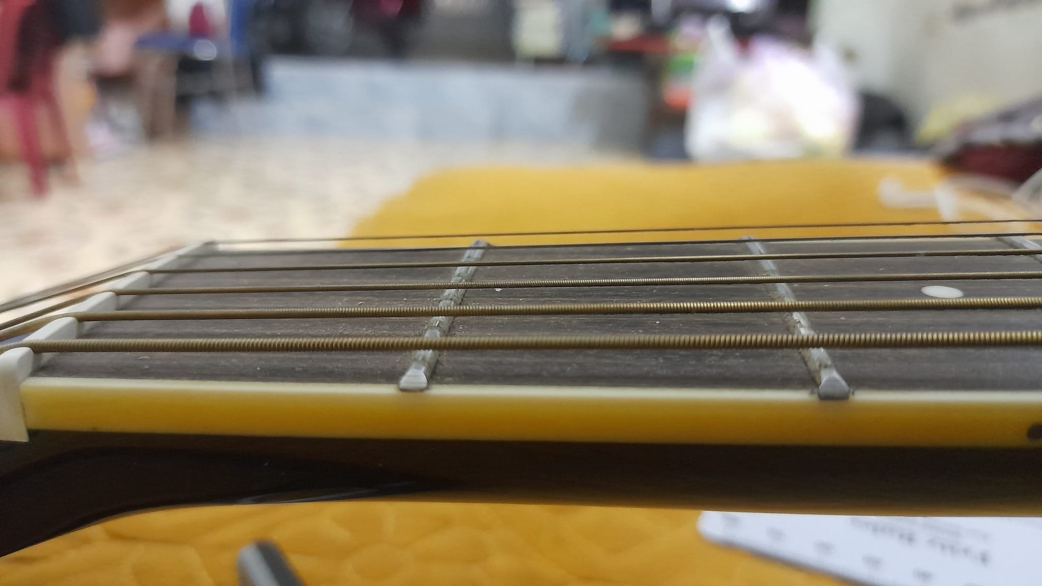 Thay Dây Guitar Cầu Giấy Lấy Ngay - Liên Hệ 0363.77.68.99 6 Đàn sau khi thay dây và vệ sinh tại Goku