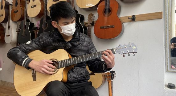 Đàn Guitar Odin F2AC phù hợp mới tập chơi