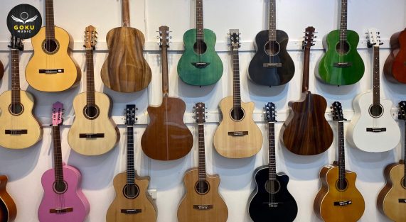 đàn guitar cho người mới tập chơi